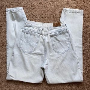 high waisted vintage jeans